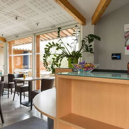 Hotel The Originals City, Albizia, 2*