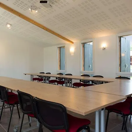 The Originals City, Albizia, 2*