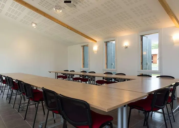 The Originals City, Albizia, 2*