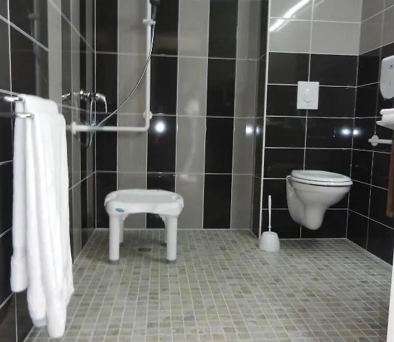 The Originals City, Albizia, 2*