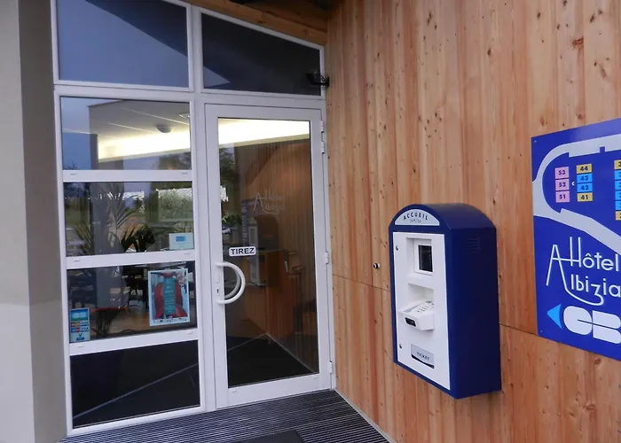 The Originals City, Albizia, Sarlat-la-Canéda