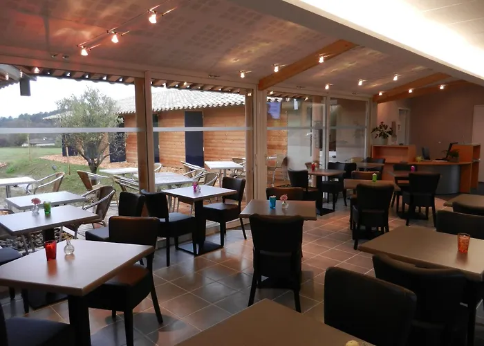 Hotel The Originals City, Albizia, 2*